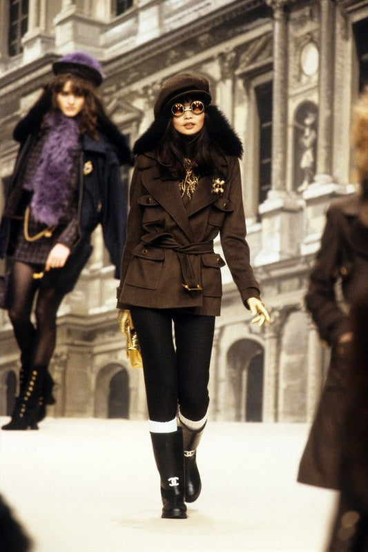 Mastering Winter Layering: Stay Stylish Without the Bulk