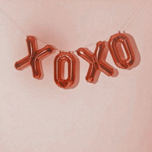 Love-Struck! Valentine's Day Outfit Guide