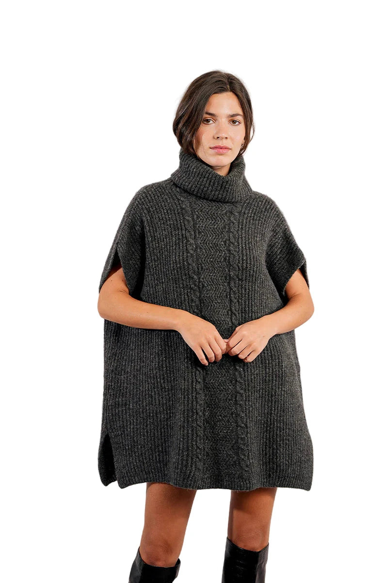 Molly Bracken KNITTED PONCHO