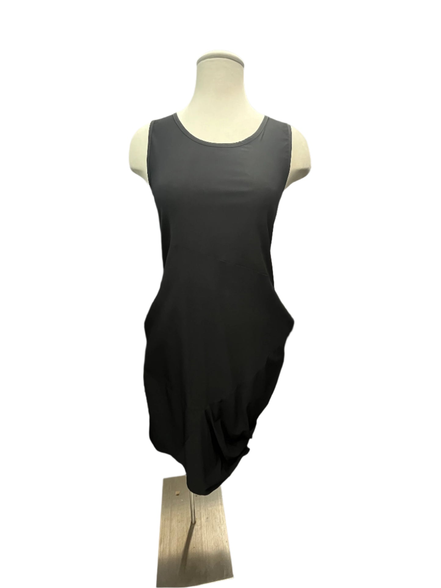 Porto Tea Dress in Black