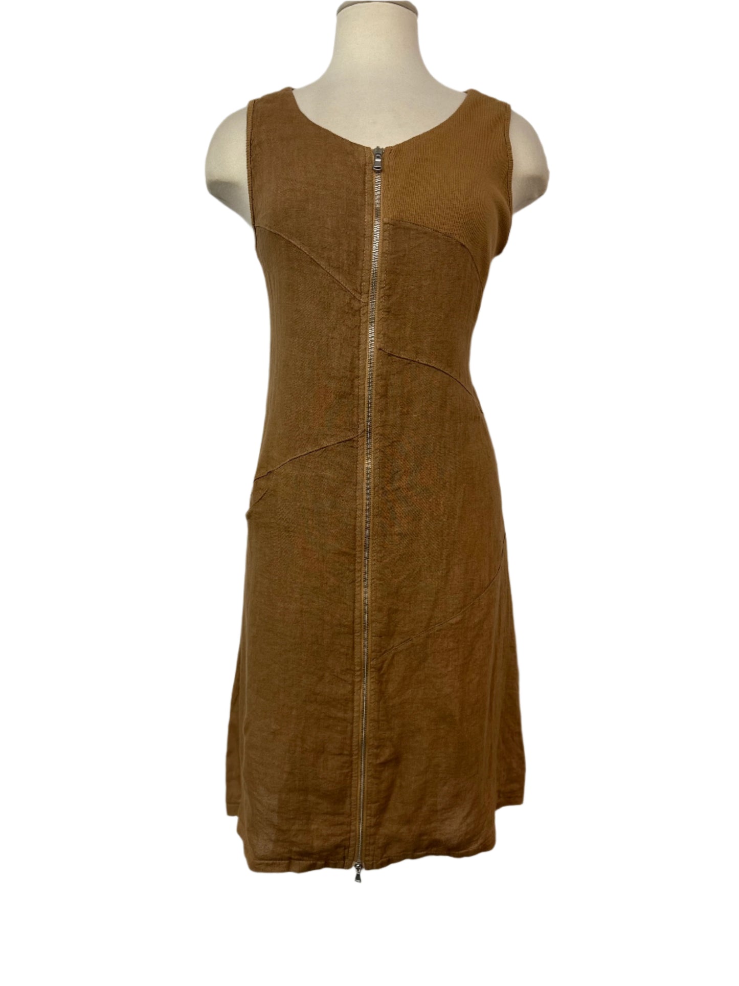 Inizio Linen one Pocket Full Zip Dress