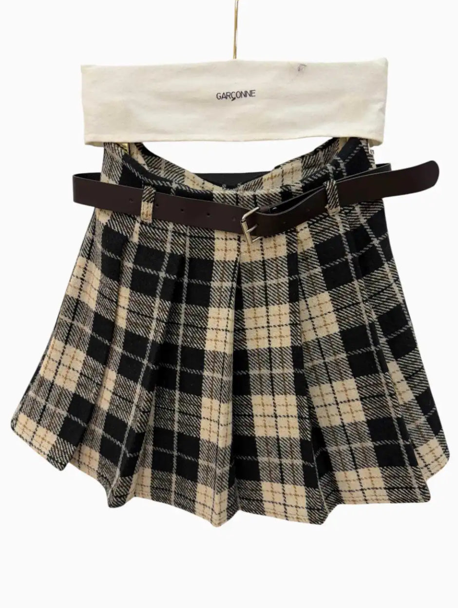 Garconne Lycee Skirt