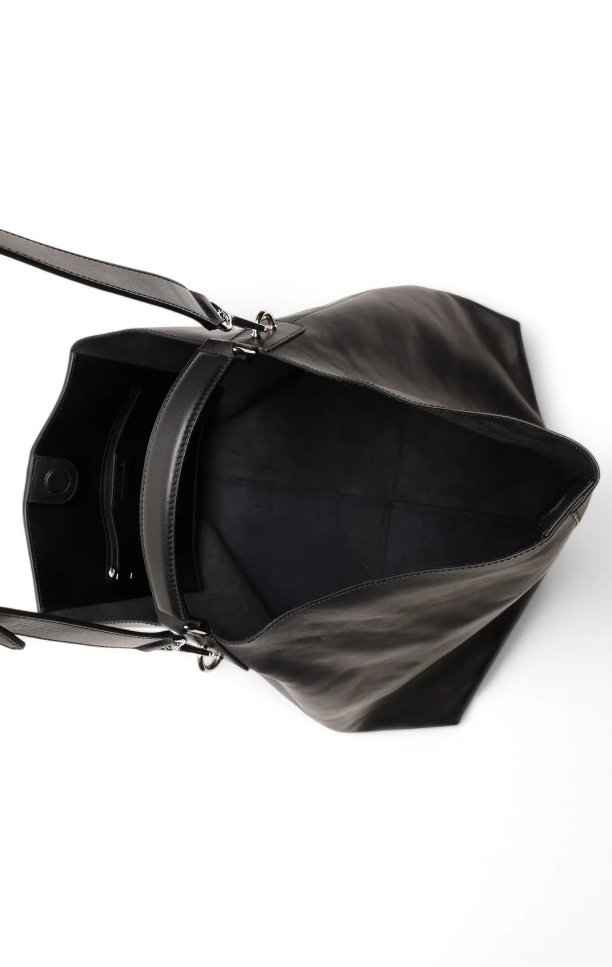 Walter Baker Kennedy Shoulder, Black