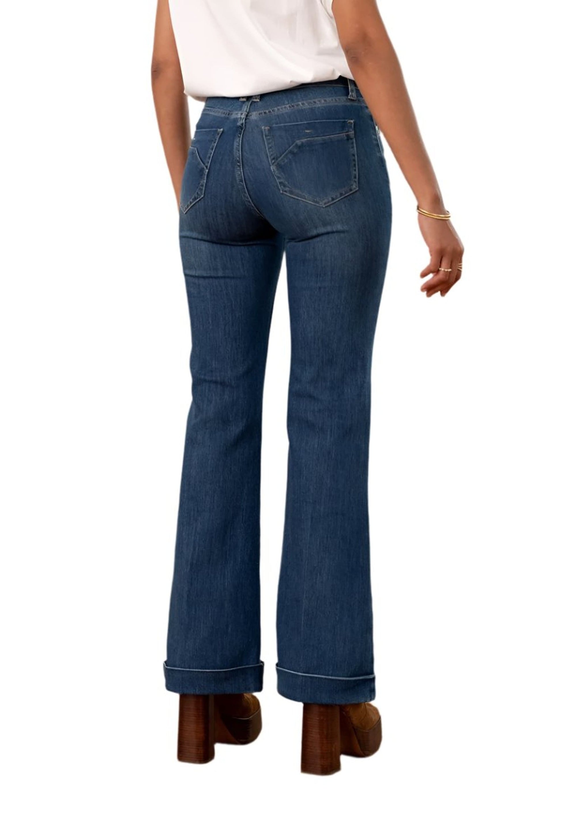 Oraije Paris Fanny Jean in Medium Wash Denim 